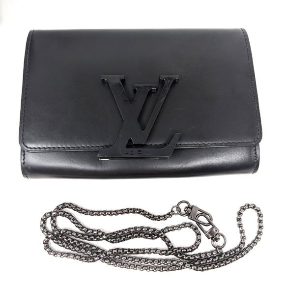 🦄🎉Louis Vuitton Black Clutch Matte Black Hardware Limited Edition! 🦄🎉 - Picture 11 of 16
